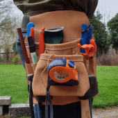 Sacoche &agrave; outils en cuir v&eacute;ritable