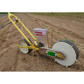 Semoir manuel : 3 mod&egrave;les de semoirs manuels modulables de 1 &agrave; 7 rangs