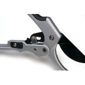 S&eacute;cateur &agrave; enclume &agrave; cr&eacute;maill&egrave;re