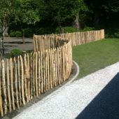 Ganivelle lattes fendues en ch&acirc;taignier *