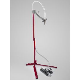 Stand de lavage avec p&eacute;dale