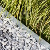 Bordure &agrave; gazon m&eacute;tal