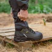 Chaussures de s&eacute;curit&eacute; S7S norm&eacute;es ESD